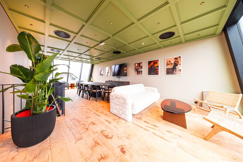 Interieur van het AdSocials kantoor aan de Keizersgracht 127 in Amsterdam